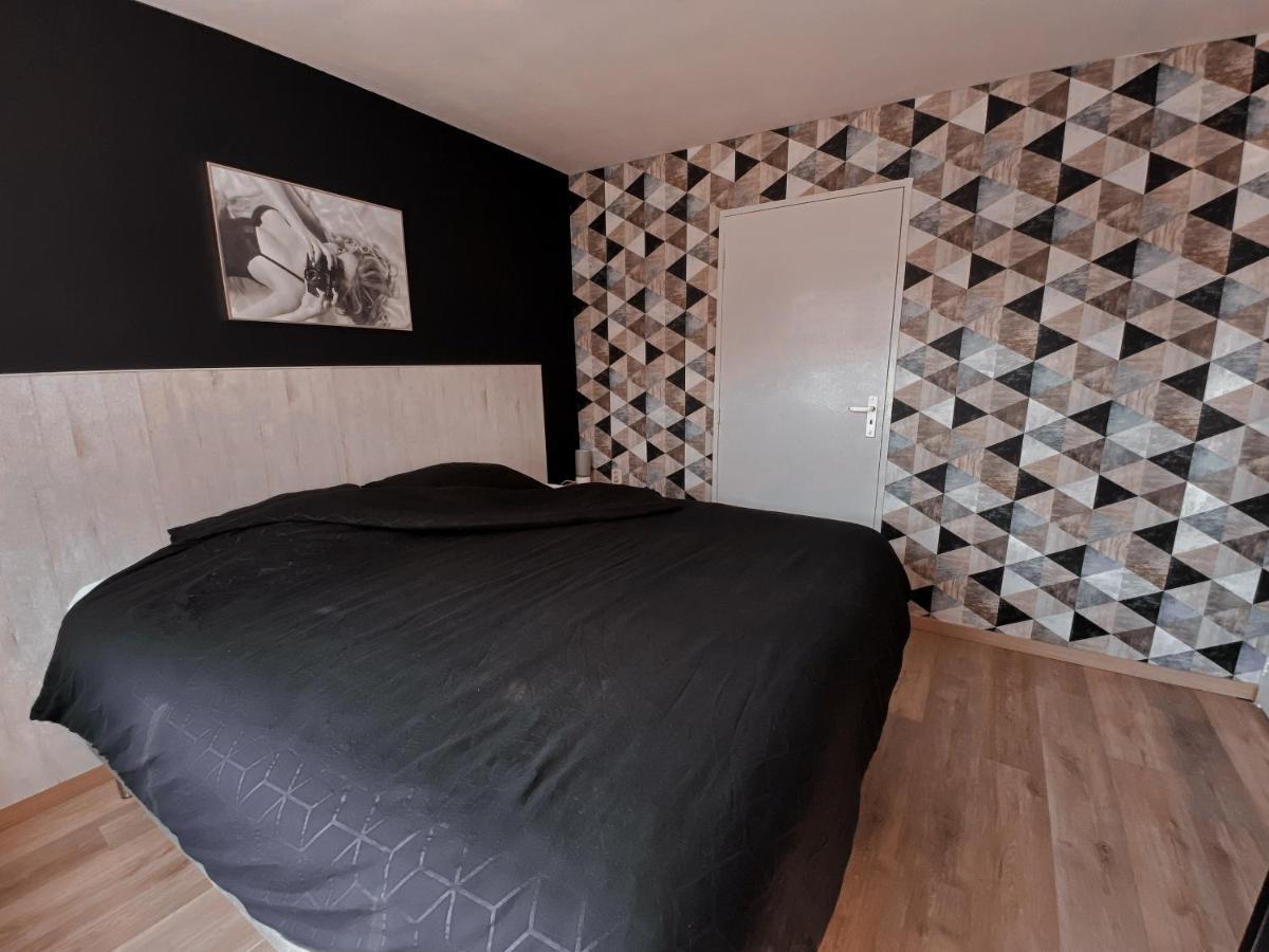 Loods 123 Bed & Kitchen Vila Landgraaf Exterior foto